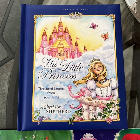 👑3 KIDS PRINCESS BOOKS👑 HIS LITTLE PRINCESS IS A HARD BACK BOOK GREAT COND. - Picture 2 of 4